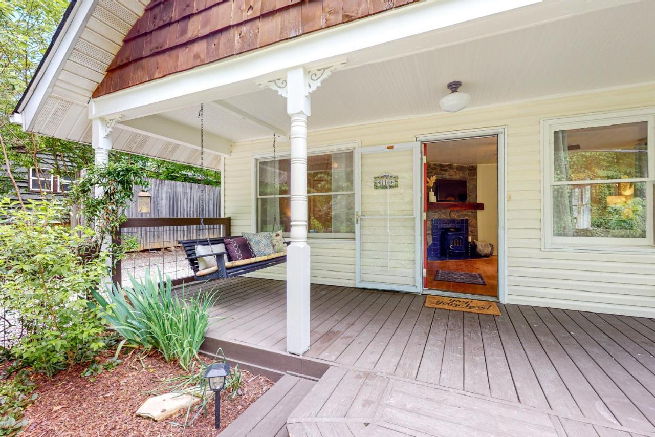 Cookie Cottage Black Mountain Exterior foto